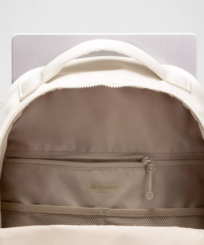 New Crew Backpack 22L
